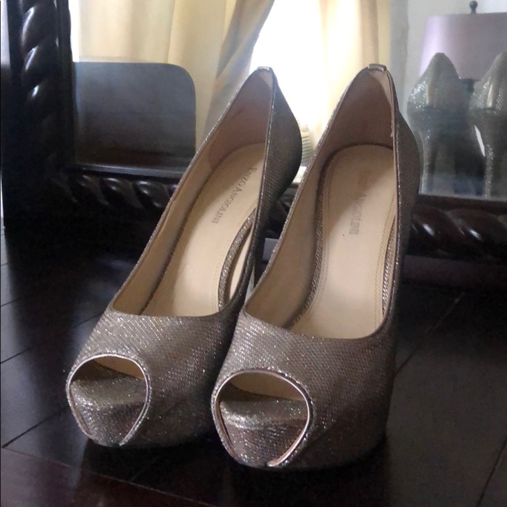 Stunning Enzo Angiolini platform heels.